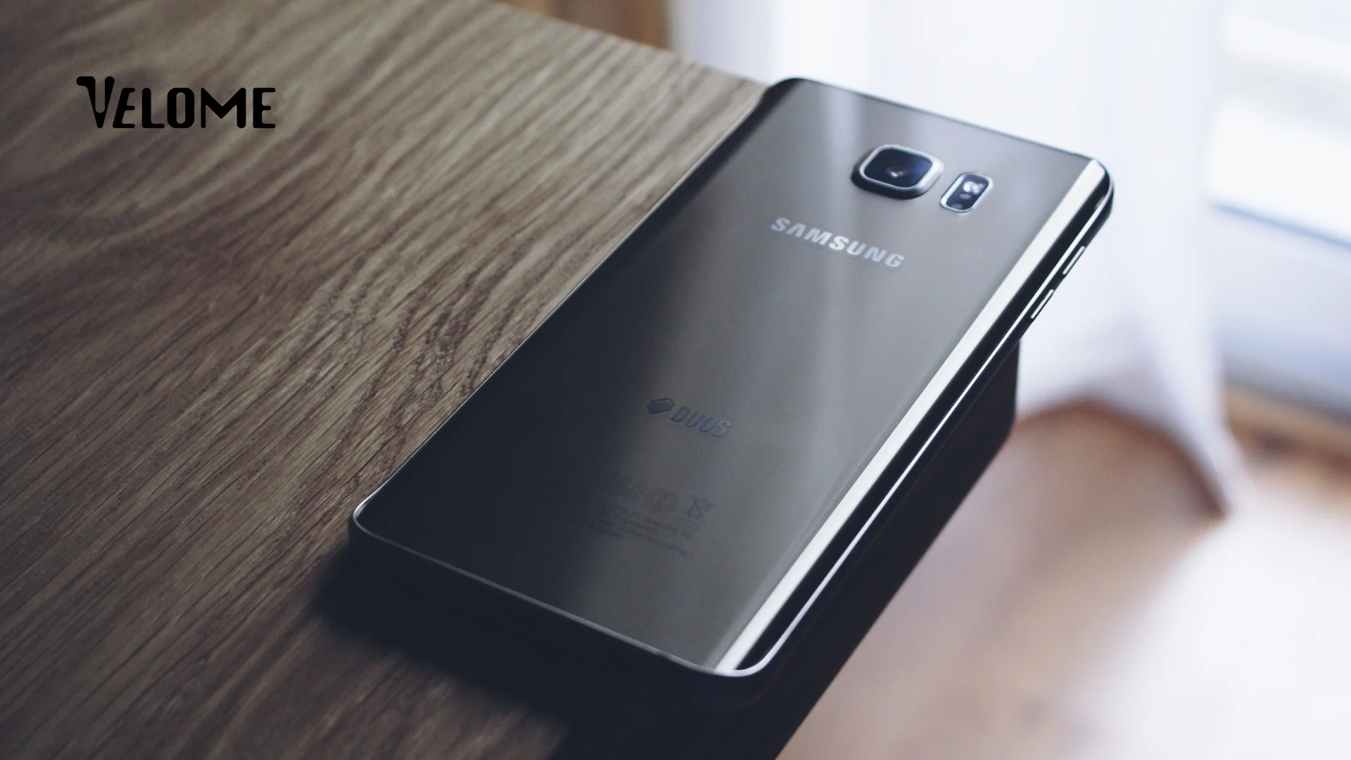 List of eSIM Supported Android Phones & iPhones in November 2025
